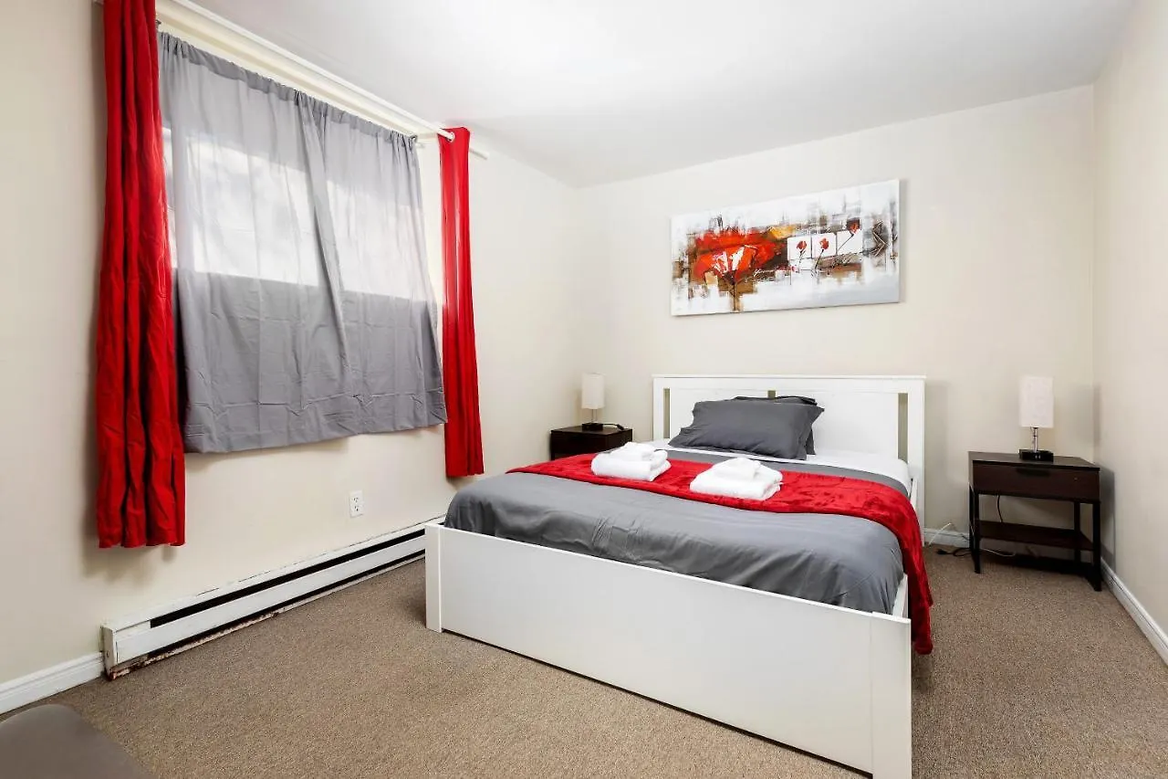 Rooms For Rent Beside U Of T Toronto 0*,